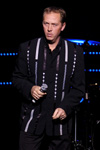 Photo #6 of Andy